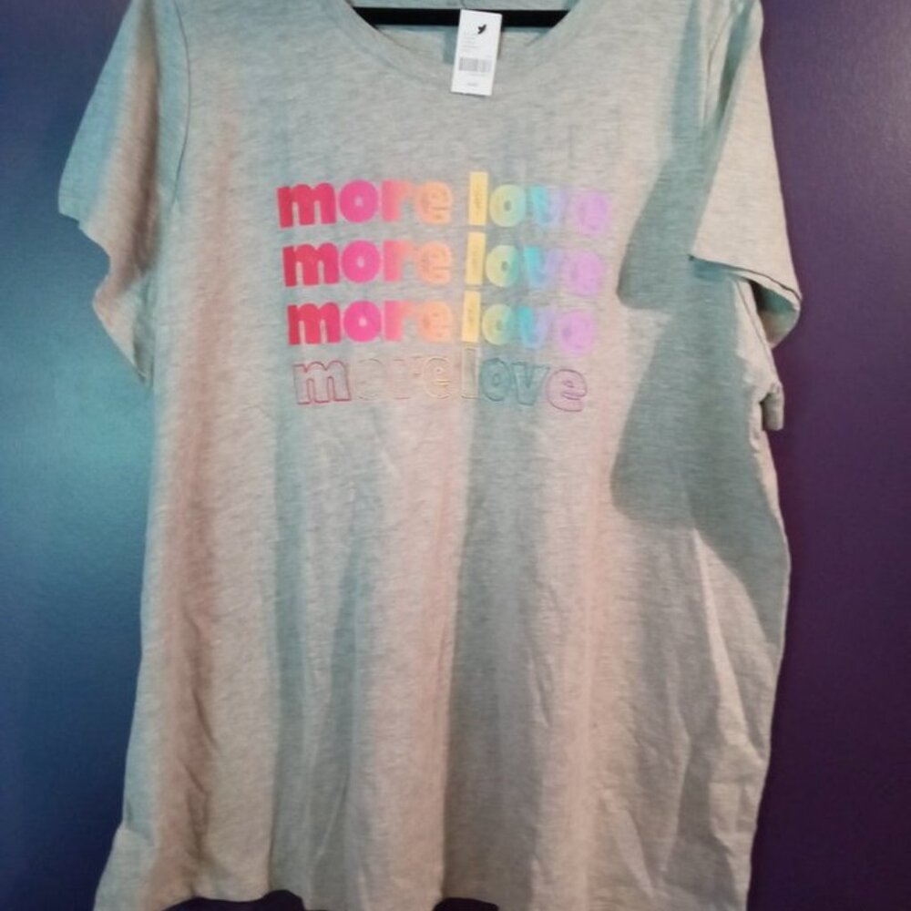 Heather Grey Short Sleeve T-Shirt 'More Love' - NWT